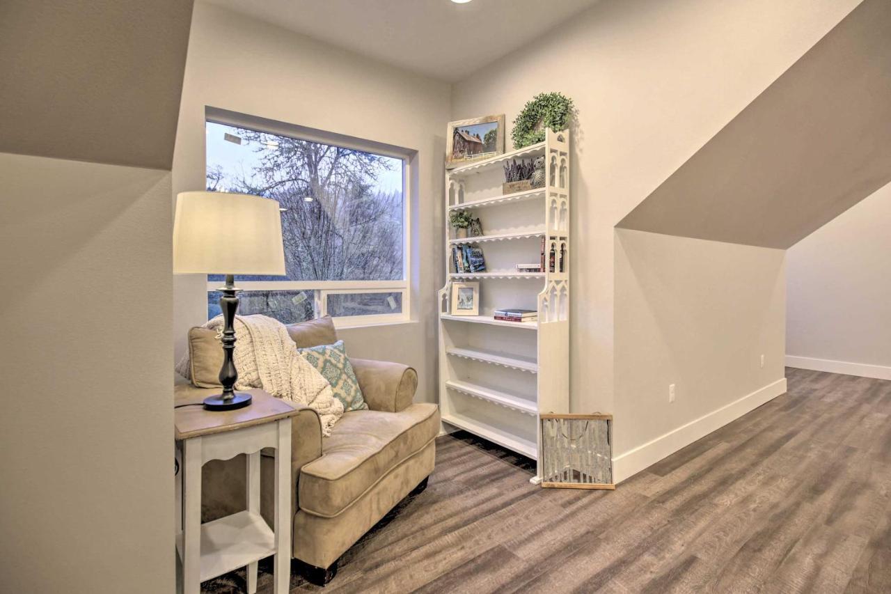 מקמינוויל Chic Farmhouse With Creek In Heart Of Wine Country! מראה חיצוני תמונה